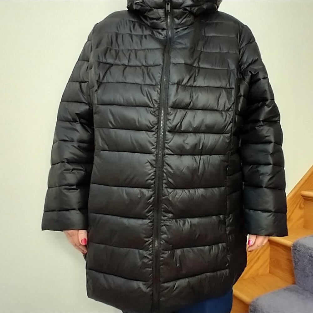 NWT AVA VIV BLACK PUFFER JACKET